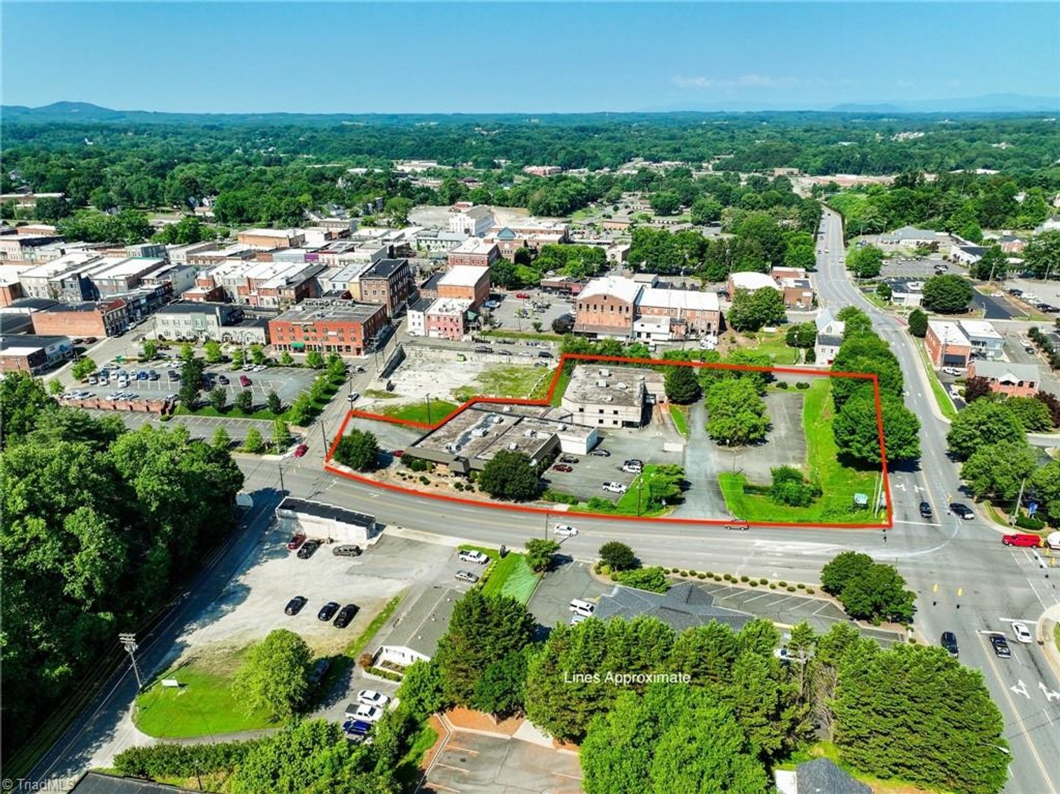 Image for Commercial Building For Sale in Mount Airy - 319 N Renfro Street