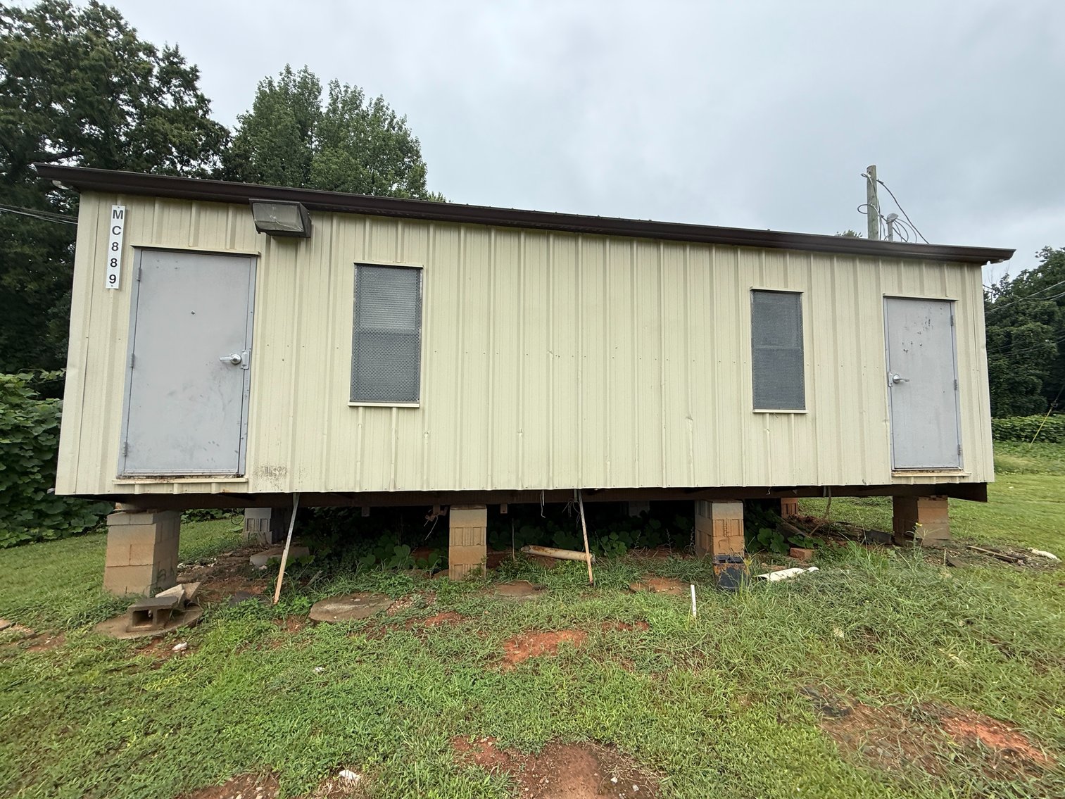 Image for Charlotte-Mecklenburg Schools Modular Units - Online Auction