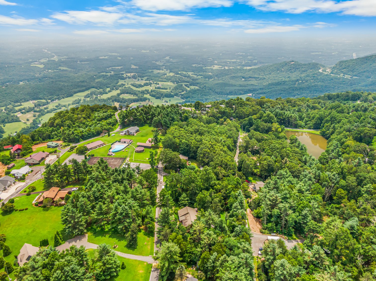 Image for Cabin For Sale in Fancy Gap, Virginia - 212 Olympus