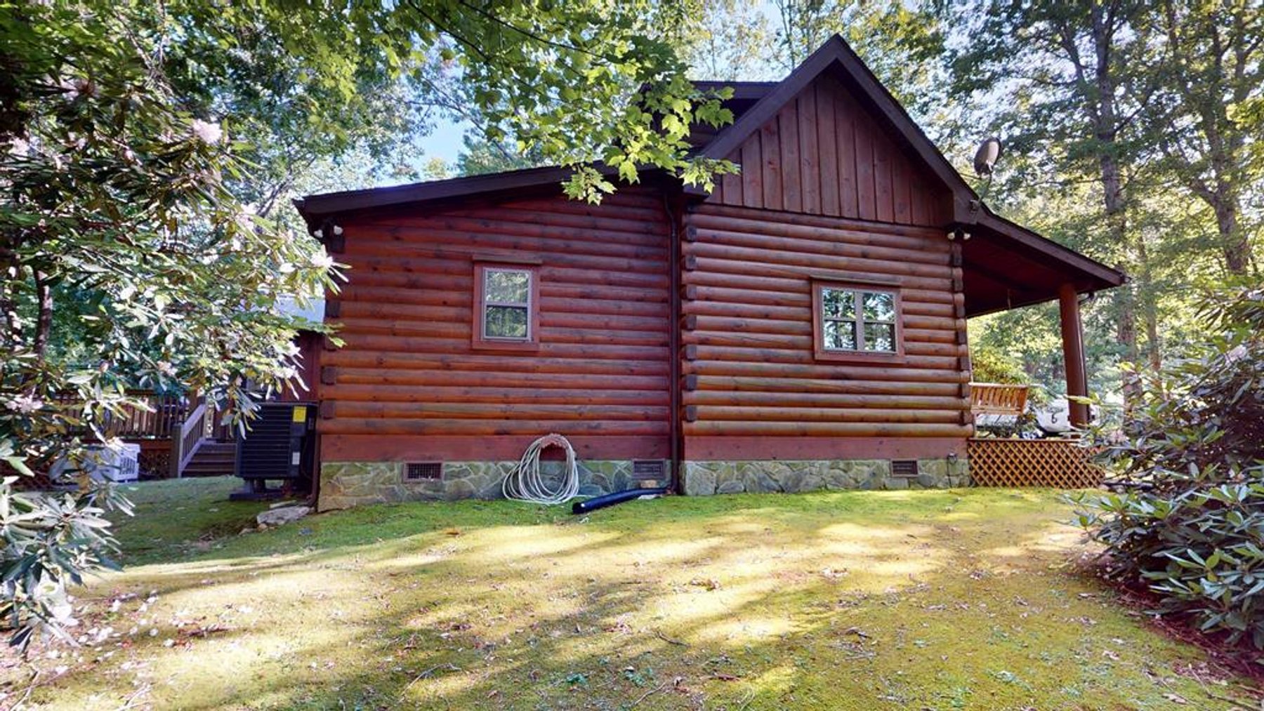 Image for Home for Sale in Hillsville, Virginia - 84 Retreat