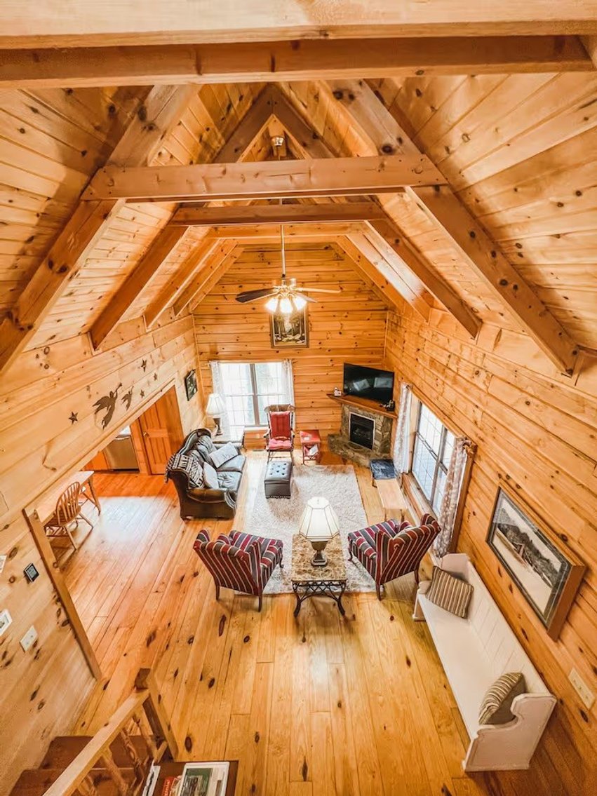Image for Home for Sale in Hillsville, Virginia - 84 Retreat