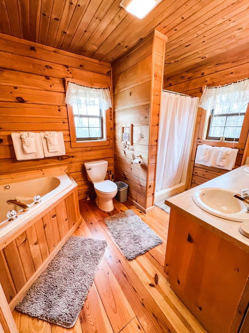Image for Home for Sale in Hillsville, Virginia - 84 Retreat