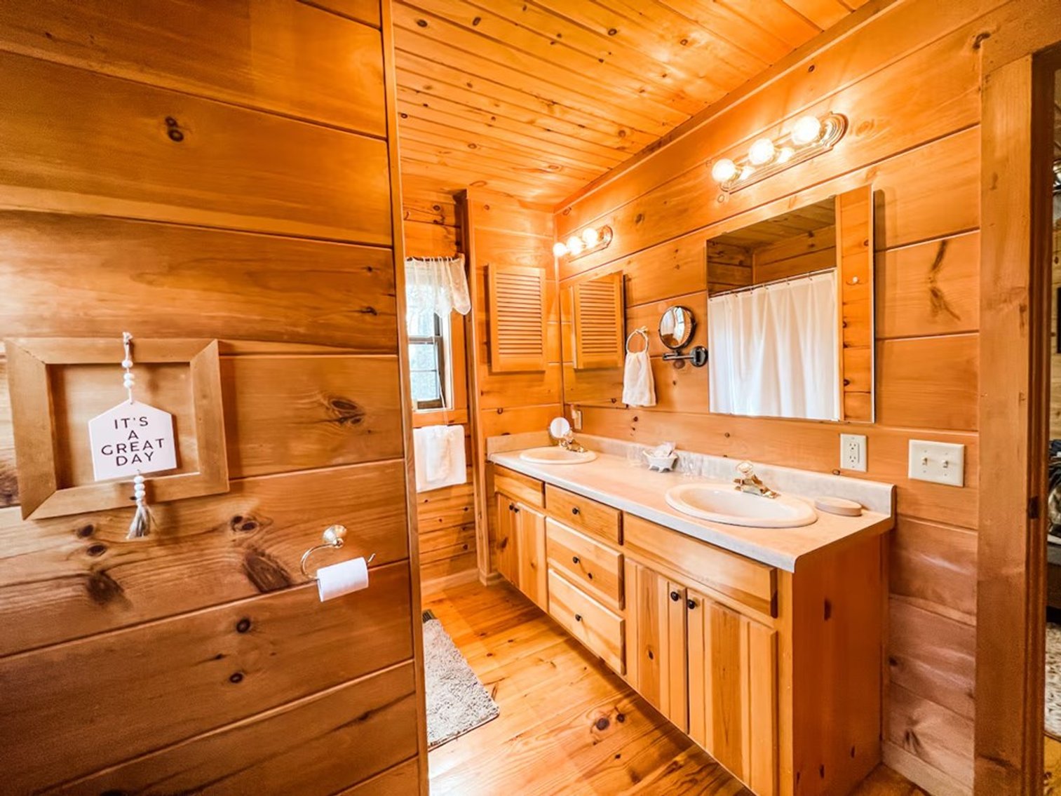 Image for Home for Sale in Hillsville, Virginia - 84 Retreat