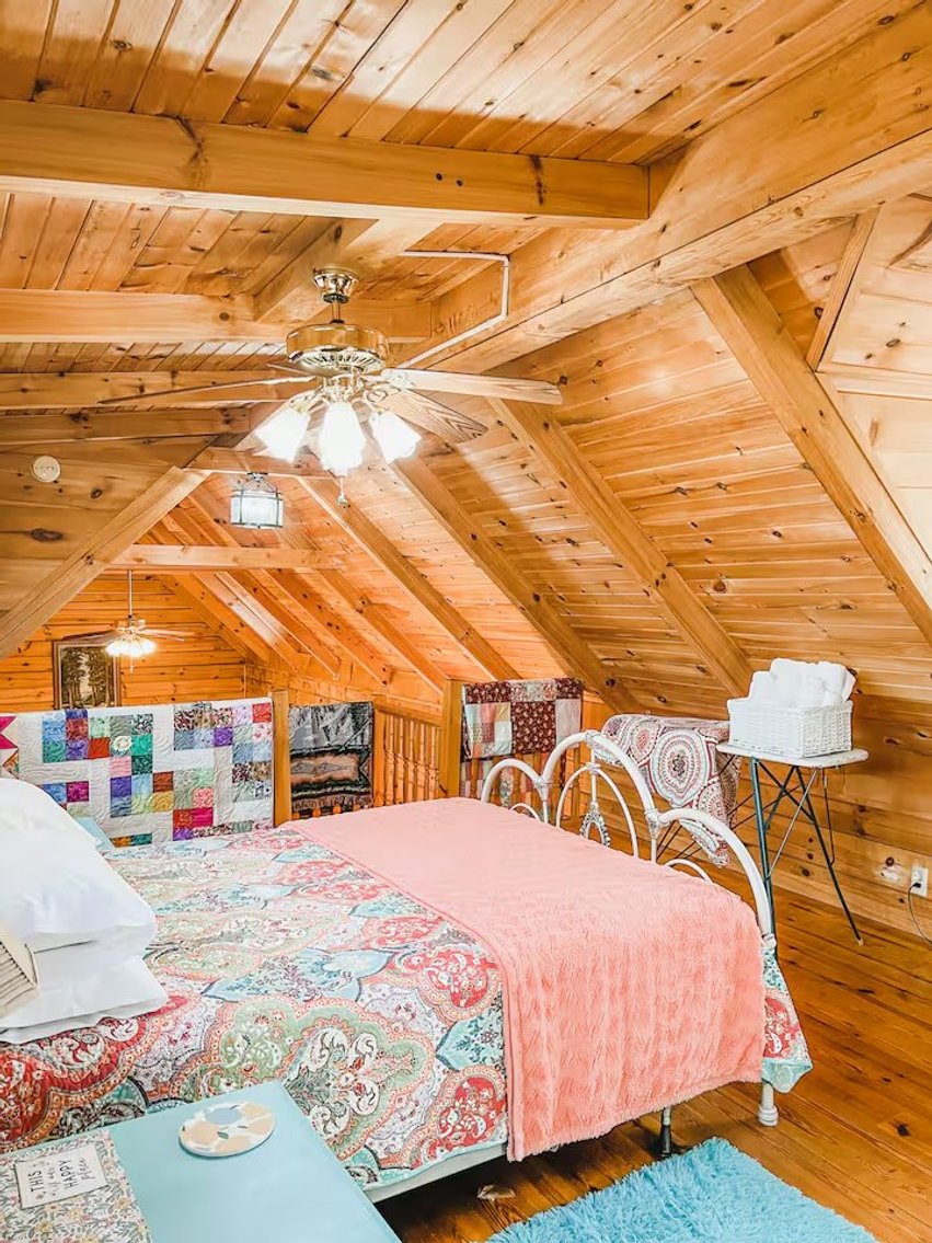 Image for Home for Sale in Hillsville, Virginia - 84 Retreat
