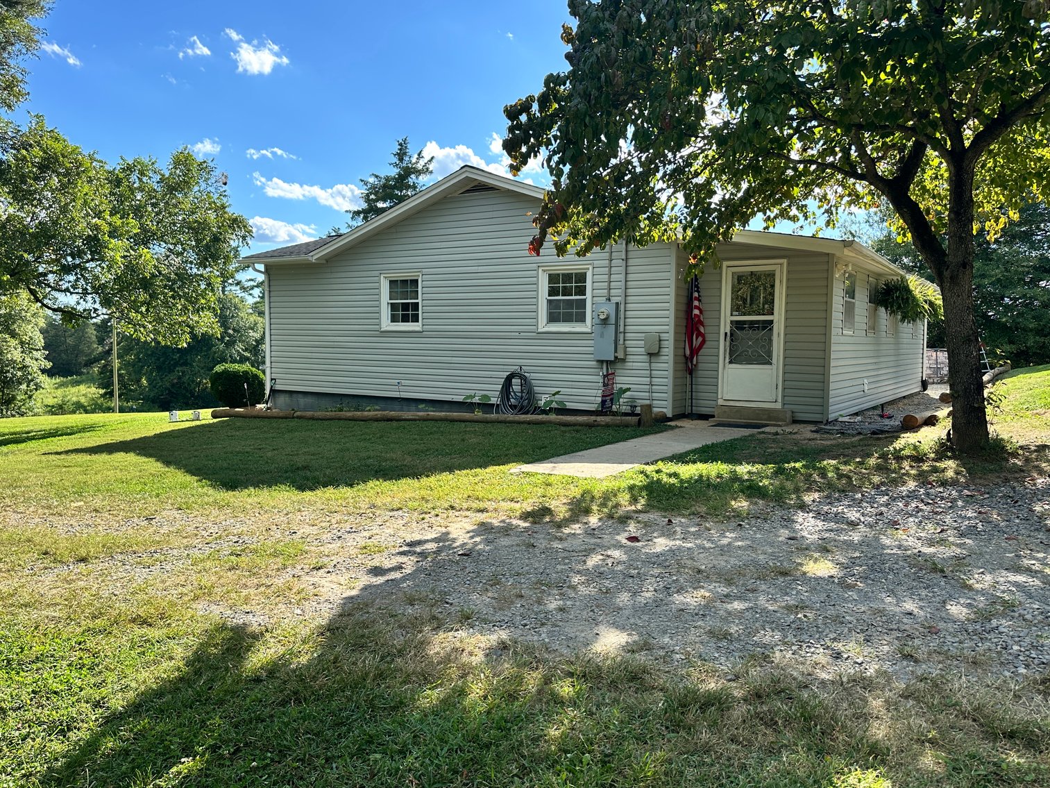 Image for Home For Sale in Siloam - 1459 Quaker Church Road