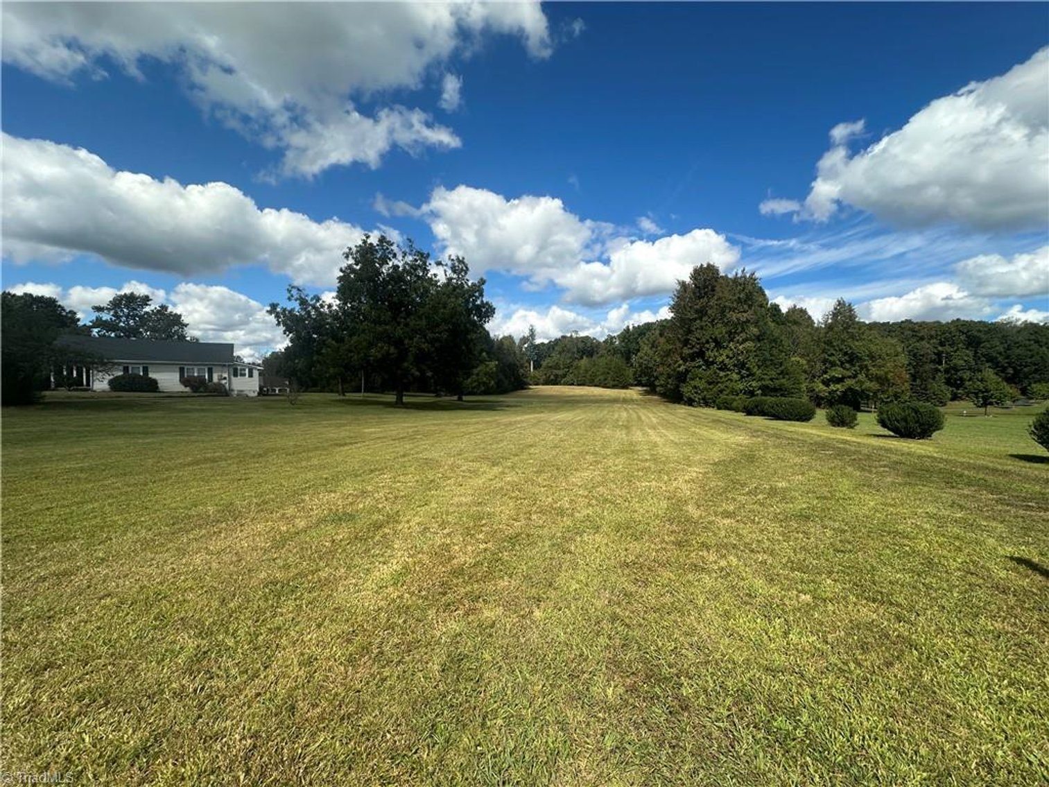 Image for Home For Sale in Oakridge - 8410 Linville Road