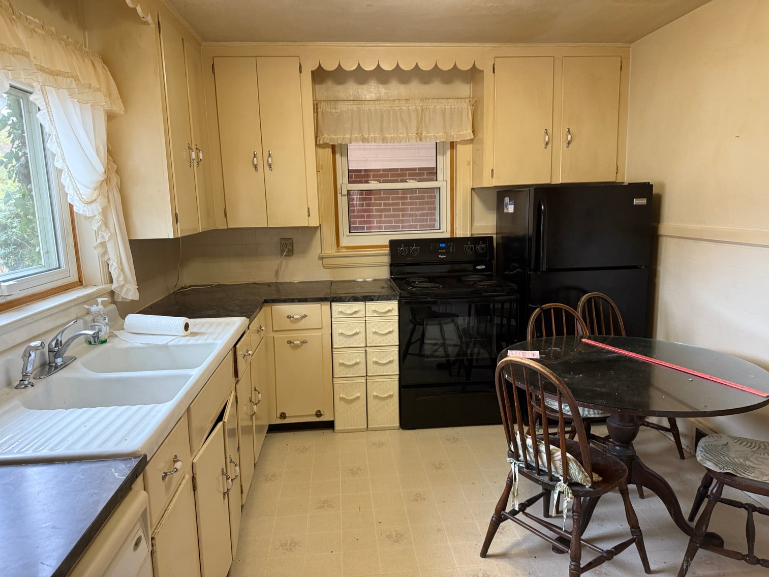 Image for Home For Sale in Dobson, NC - 602 South Main Street