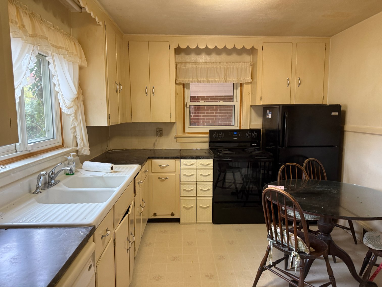 Image for Home For Sale in Dobson, NC - 602 South Main Street