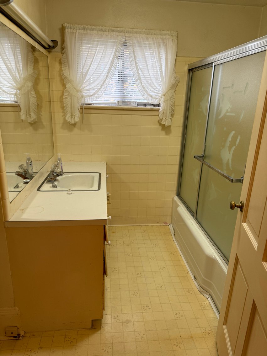 Image for Home For Sale in Dobson, NC - 602 South Main Street