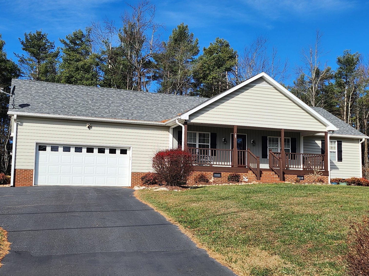 Image for Home For Sale in Fancy Gap, Virginia - 101 Chateau Lane