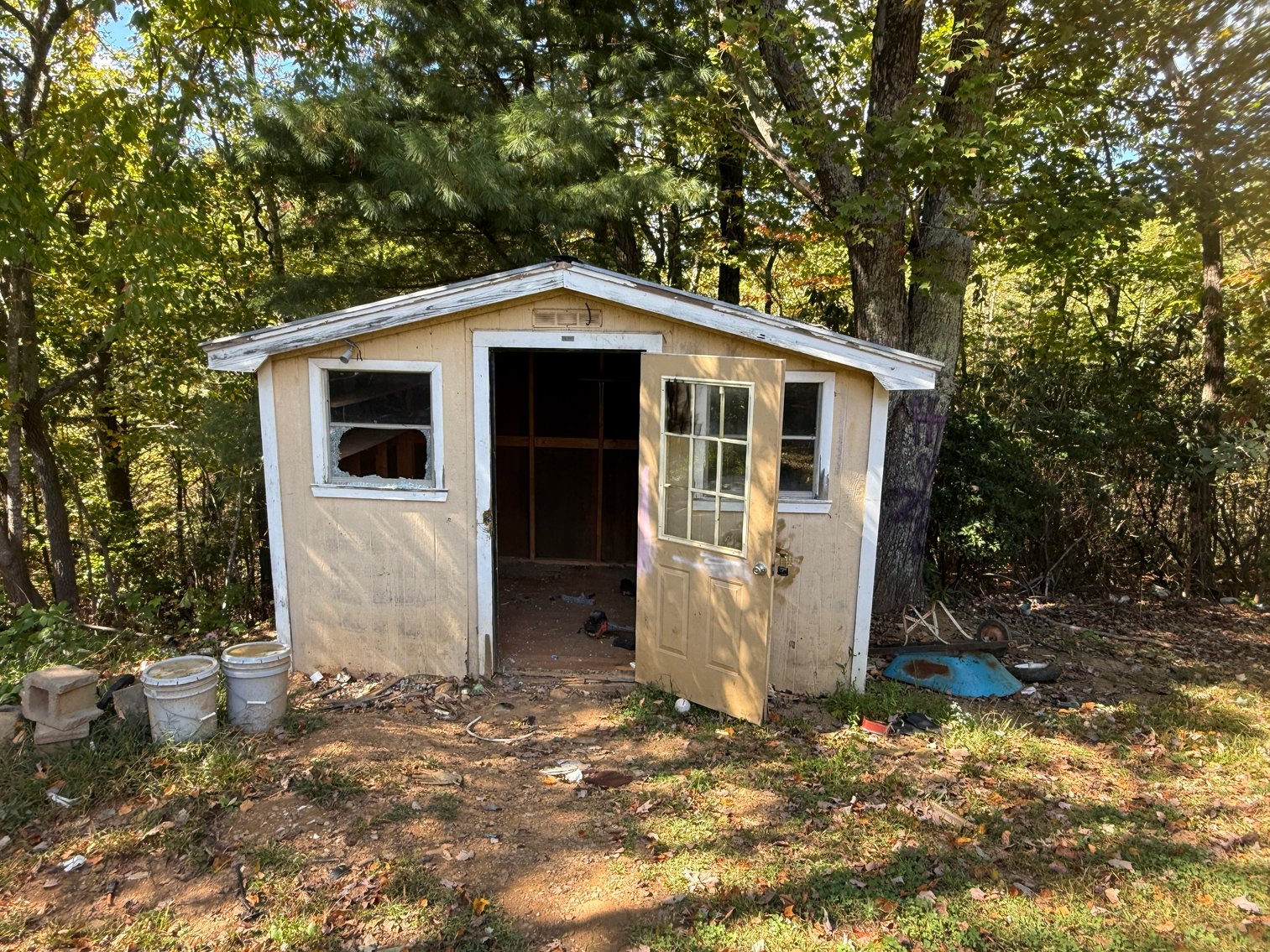 Image for Commissioner’s Sale: 23± Acres of Private Land with Mobile Home in Mount Airy, NC