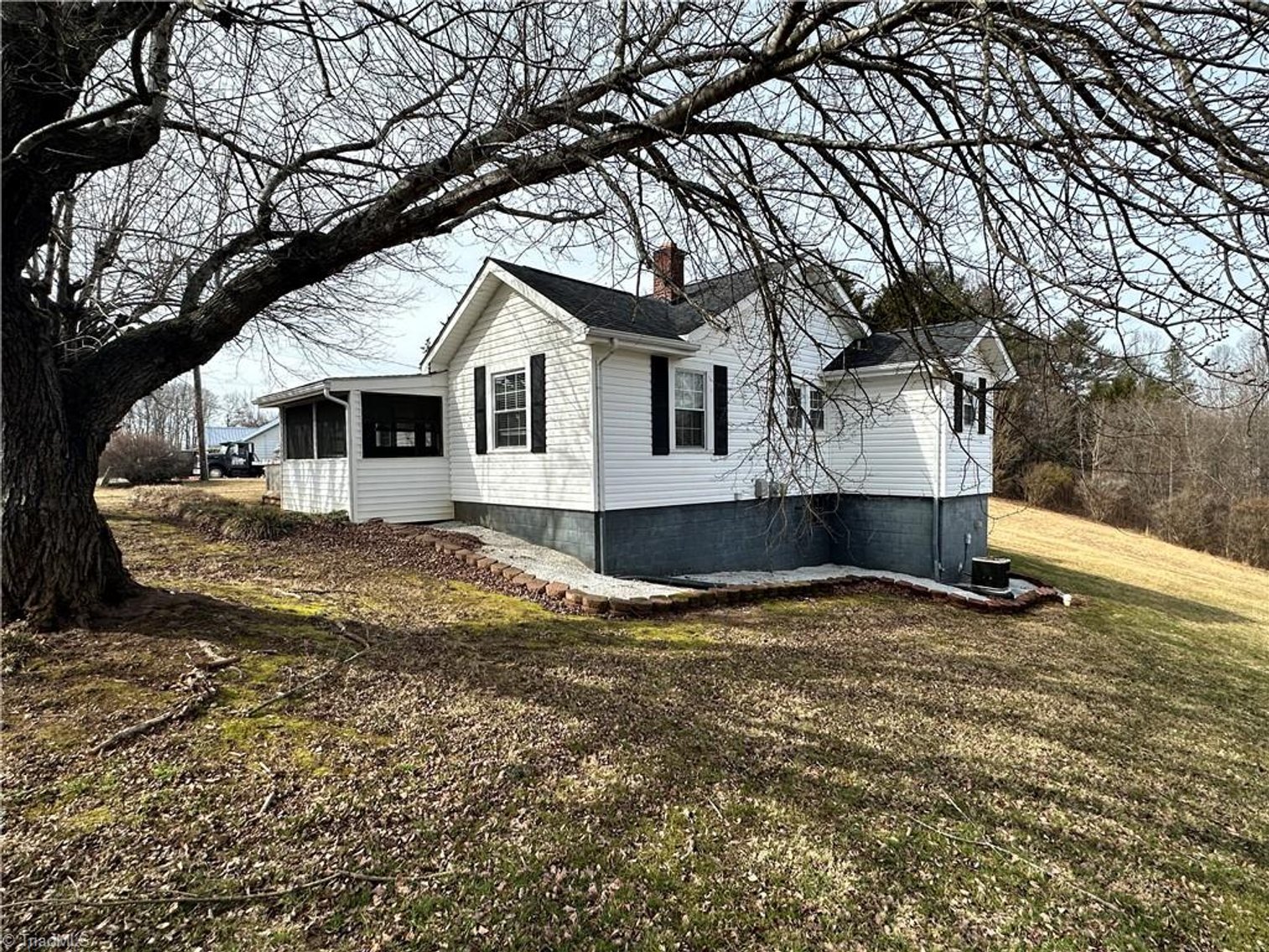 Image for Home For Sale in Mount Airy - 842 Red Brush Road