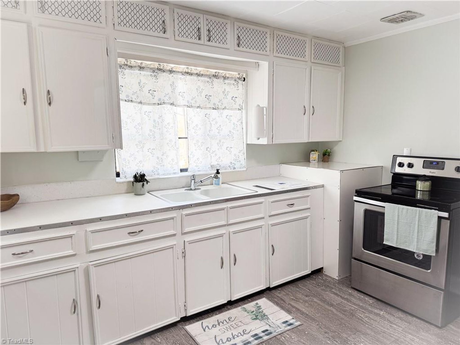 Image for Home For Sale in Mount Airy - 722 Maiden Lane