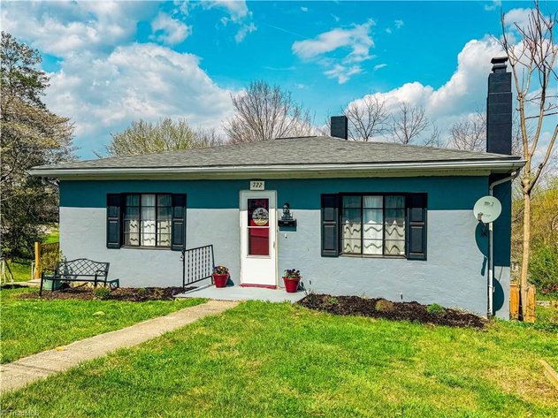 Home For Sale in Mount Airy - 722 Maiden Lane