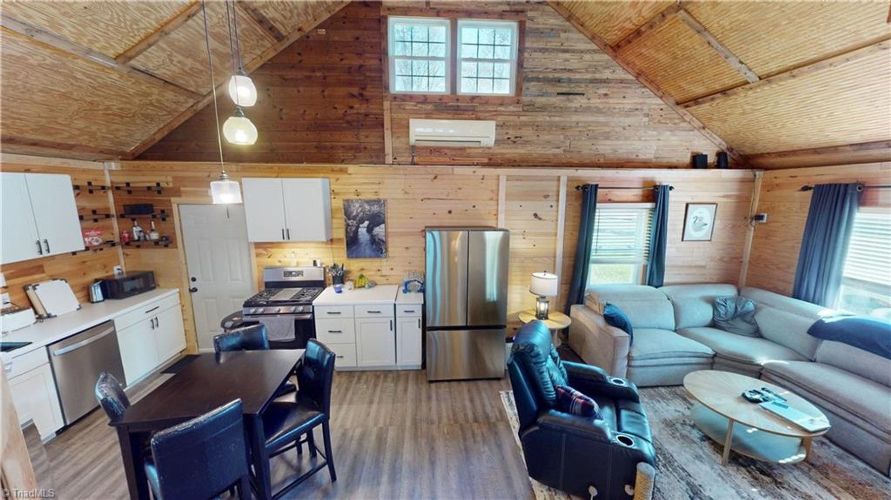 Image for Home for Sale in Mount Airy - 296 N Franklin Road