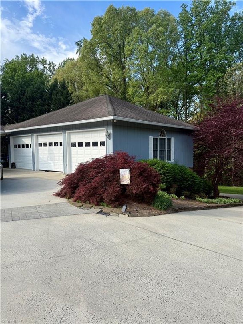 Image for Home For Sale in Mount Airy - 321 Pineview Drive