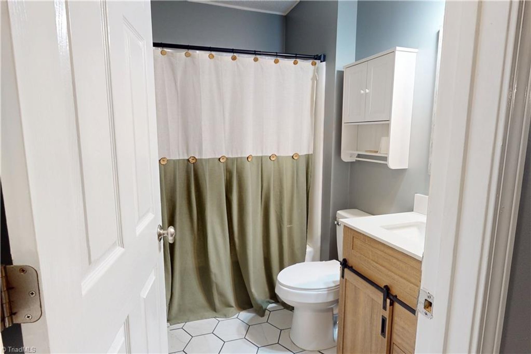 Image for Home For Sale in King - 1578 Twin Oaks Drive