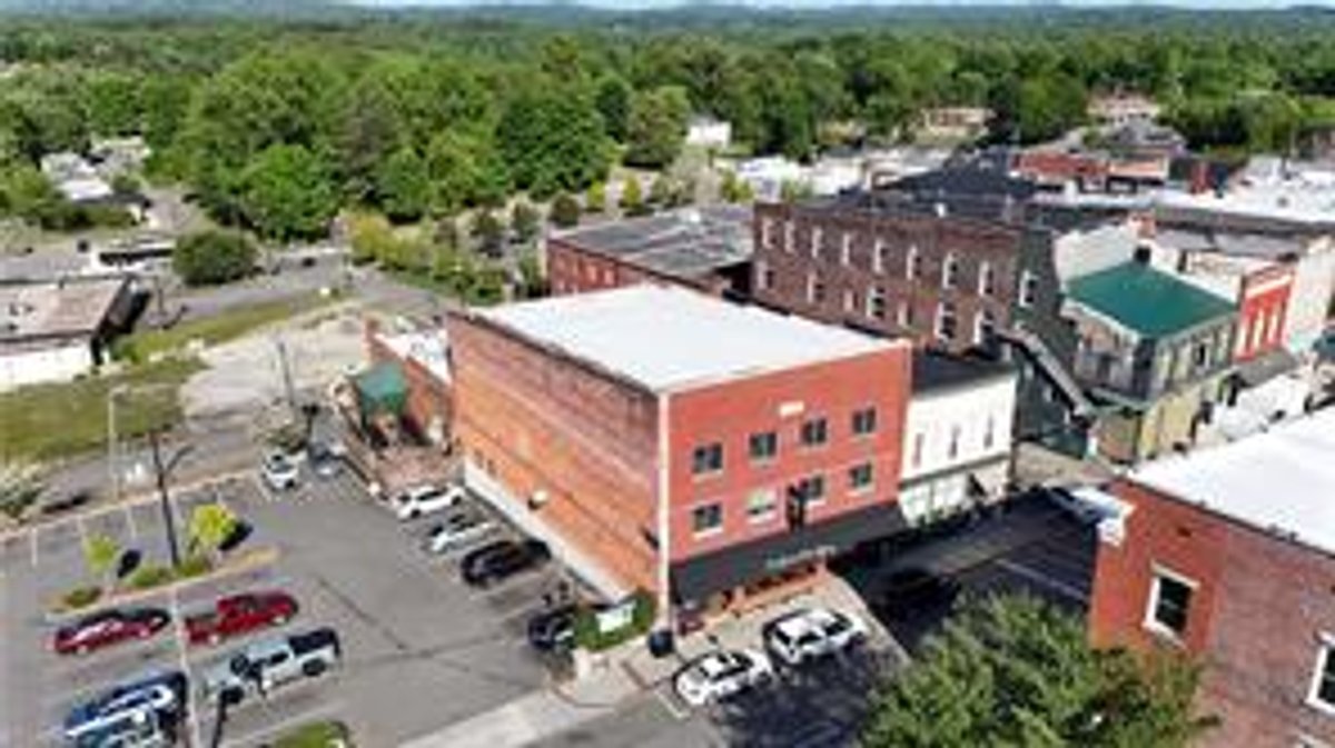 Image for Commercial Property for Sale in Mount Airy - 308 North Main Street