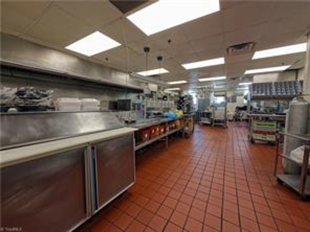 Image for Commercial Property for Sale in Mount Airy - 308 North Main Street