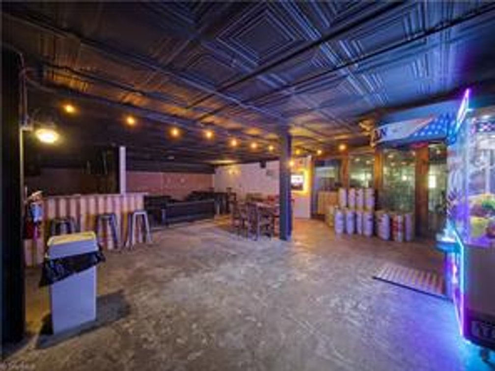 Image for Commercial Property for Sale in Mount Airy - 308 North Main Street