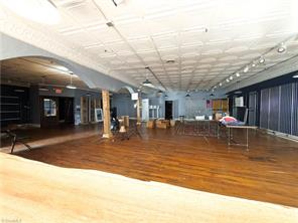 Image for Commercial Property for Sale in Mount Airy - 308 North Main Street