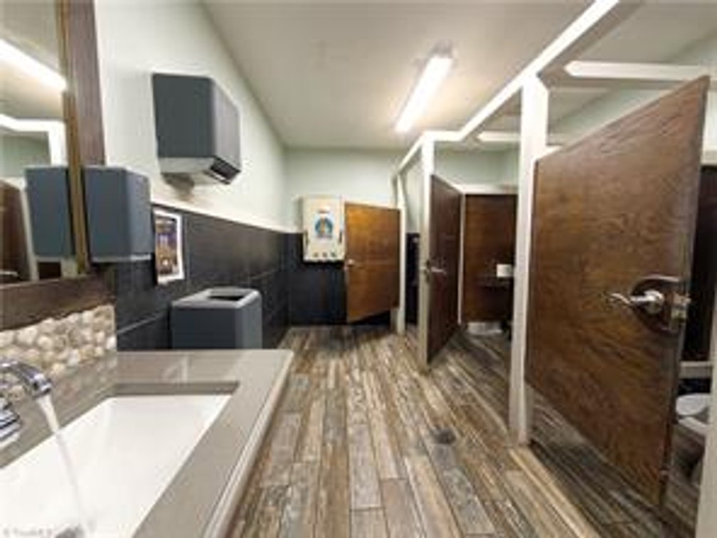 Image for Commercial Property for Sale in Mount Airy - 308 North Main Street