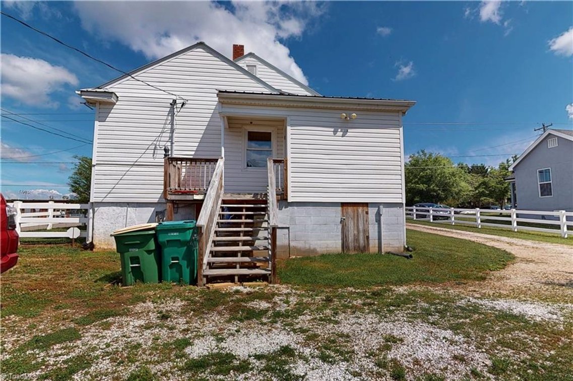 Image for Home For Sale in Mount Airy - 317 W Atkins Street