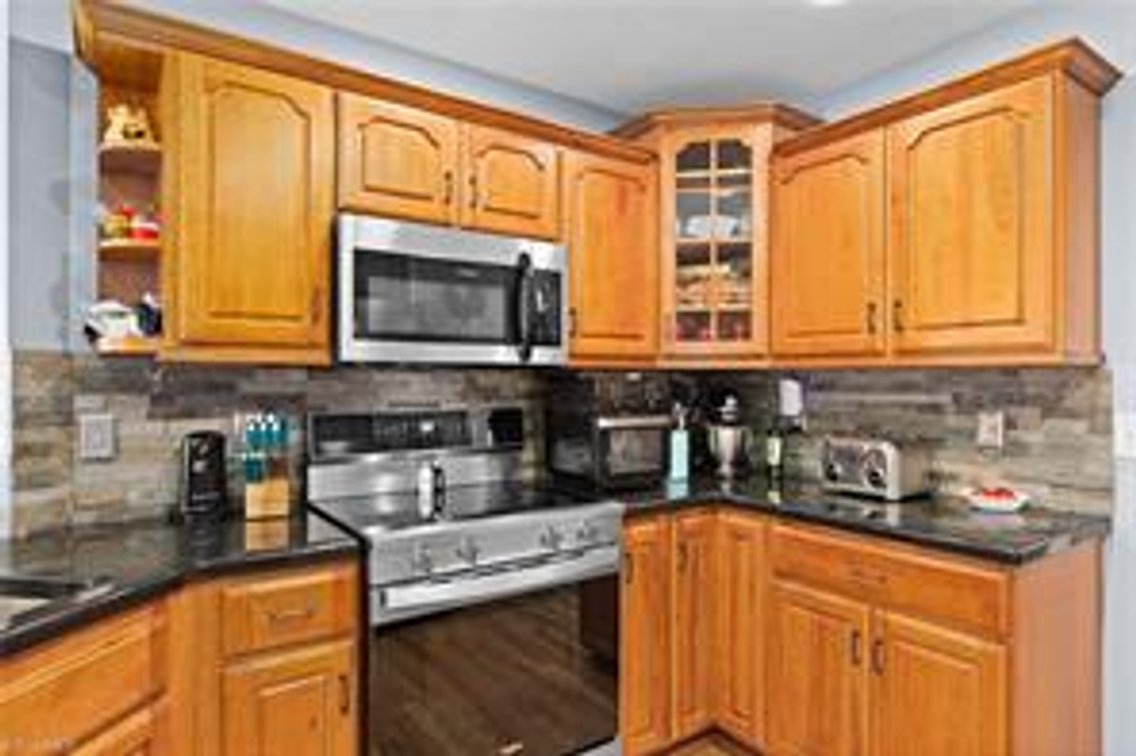 Image for Home For Sale in Cana - 836 Bear Trail