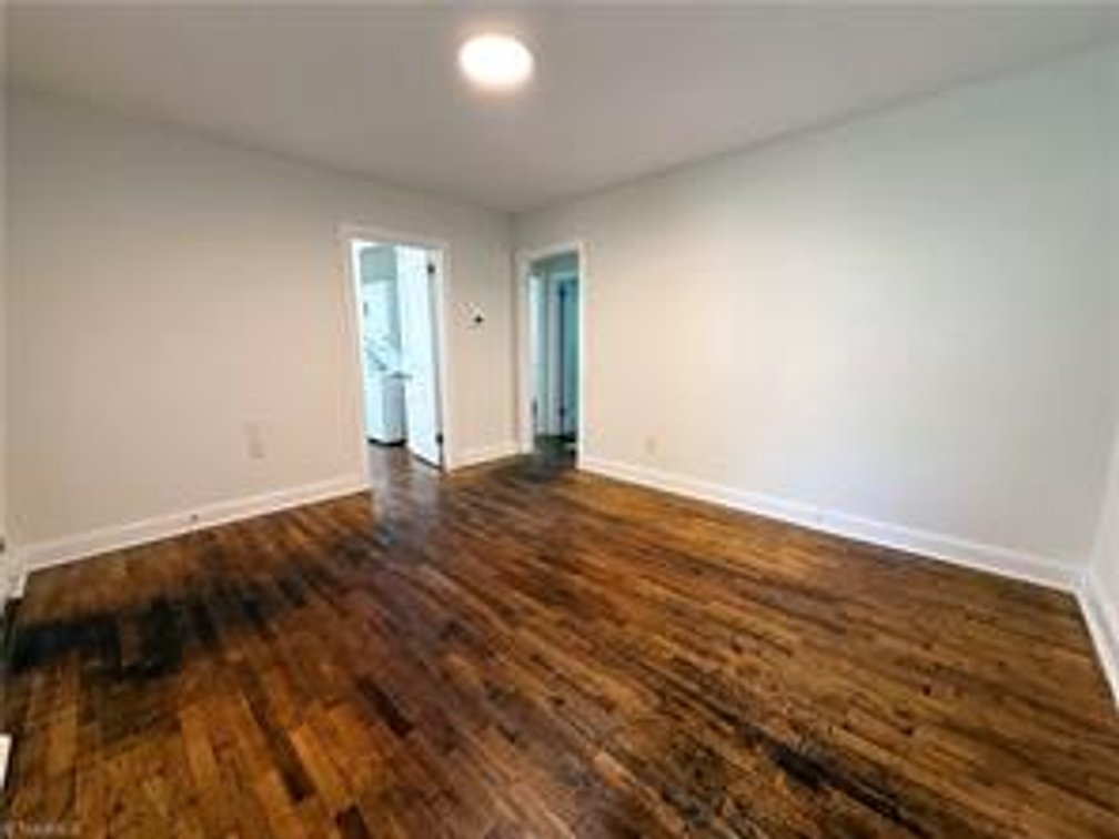 Image for Home For Sale in Winston Salem - 2604 Lyndhurst Avenue