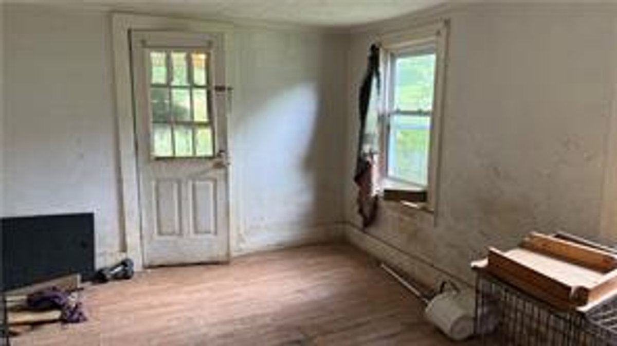 Image for Home For Sale in Pilot Mountain - 254 Toms Creek Church Road