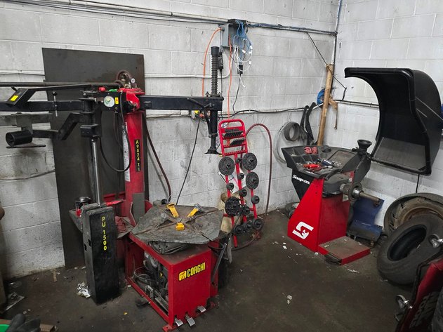 Image for Auto Repair Shop Tools & Equipment