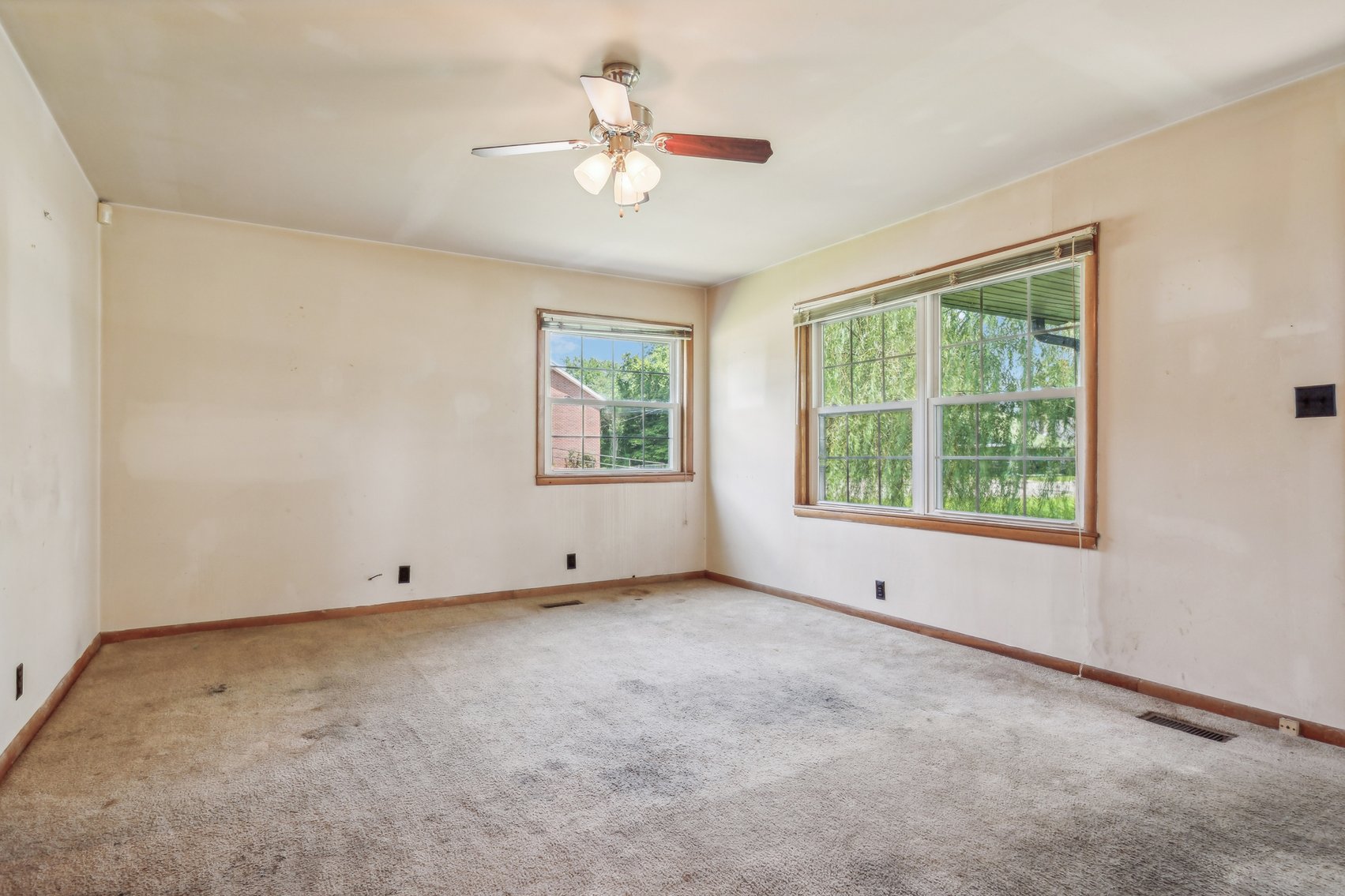 Image for 100 Holly Street, McMinnville