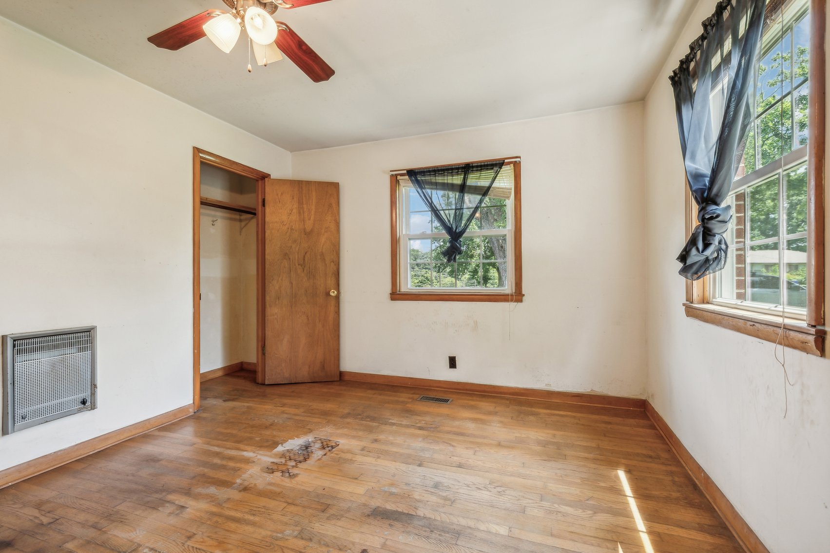 Image for 100 Holly Street, McMinnville