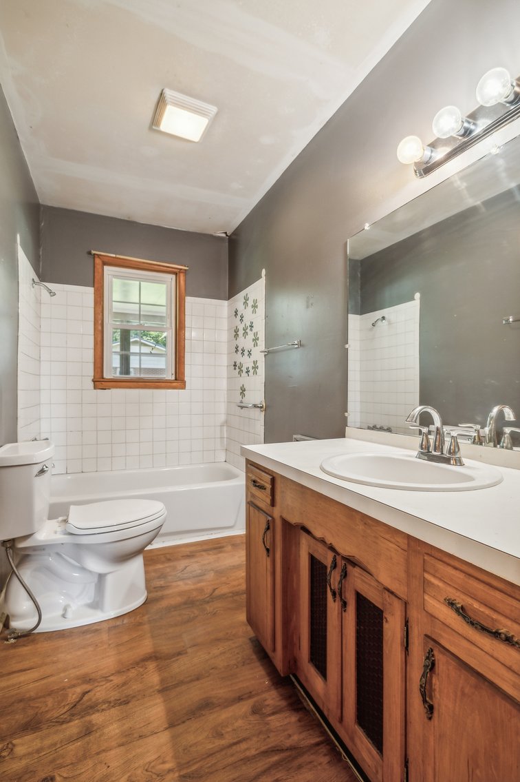 Image for 100 Holly Street, McMinnville