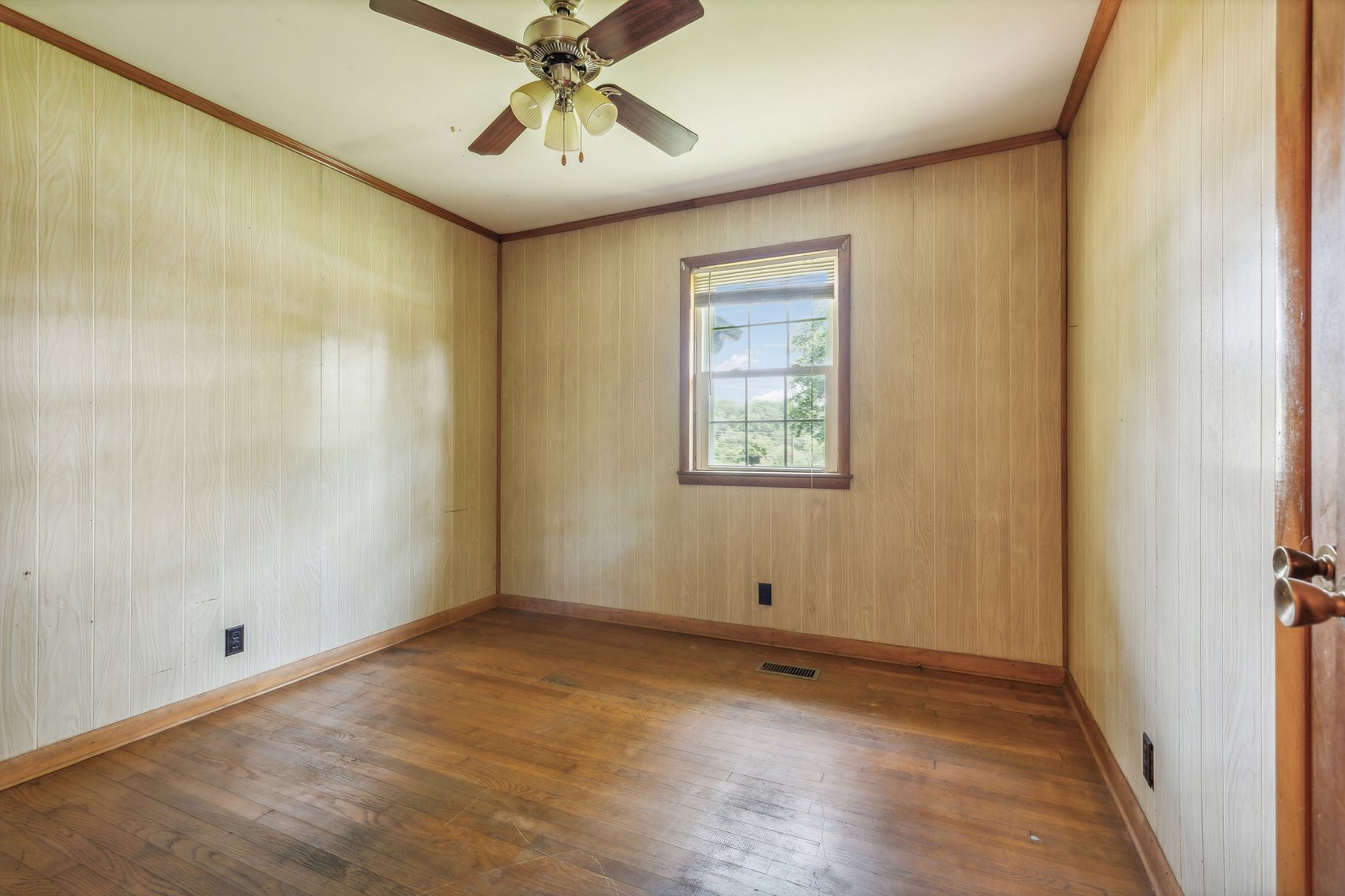 Image for 100 Holly Street, McMinnville