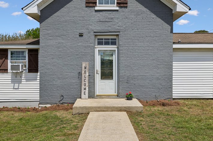 Image for 290 E. Cemetery Street, Pulaski