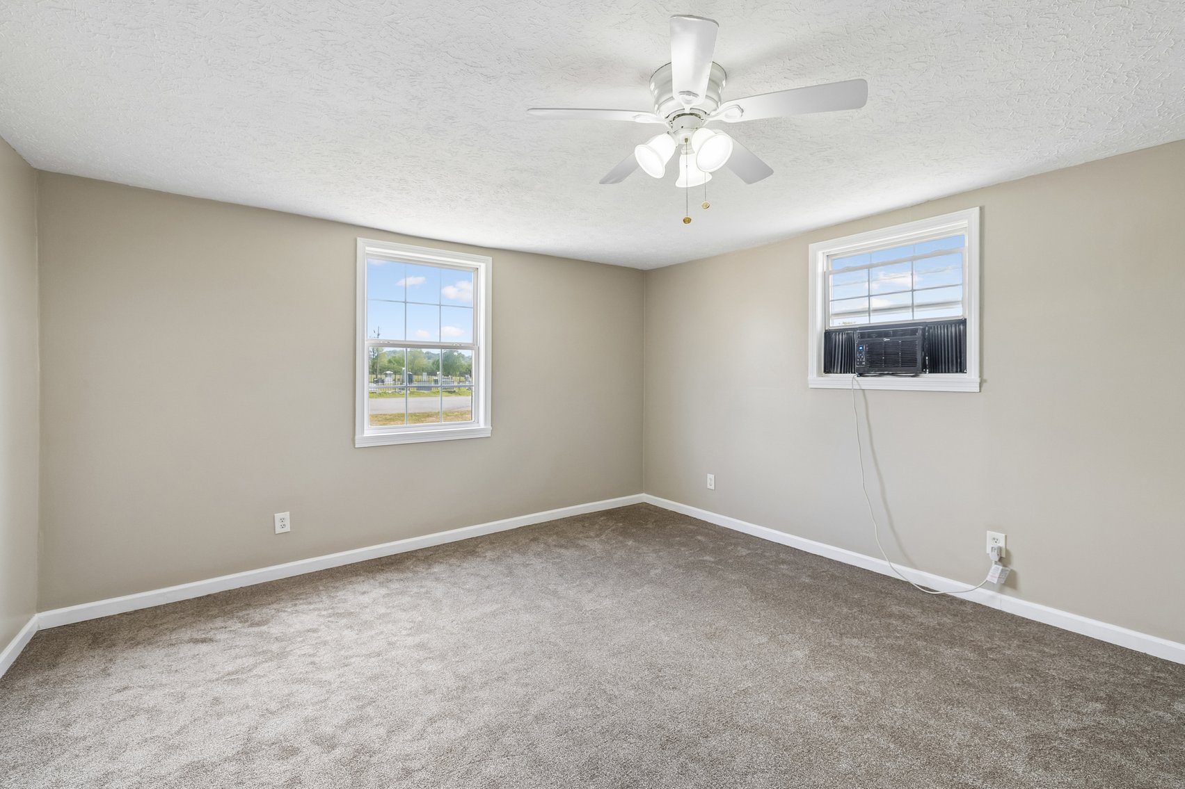 Image for 290 E. Cemetery Street, Pulaski