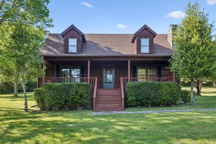 Image for 1650 Dickens Hill Road, Bradyville