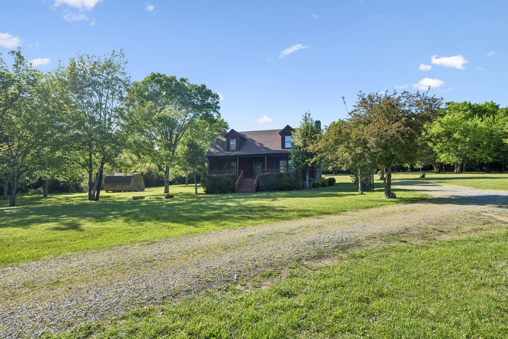 Image for 1650 Dickens Hill Road, Bradyville