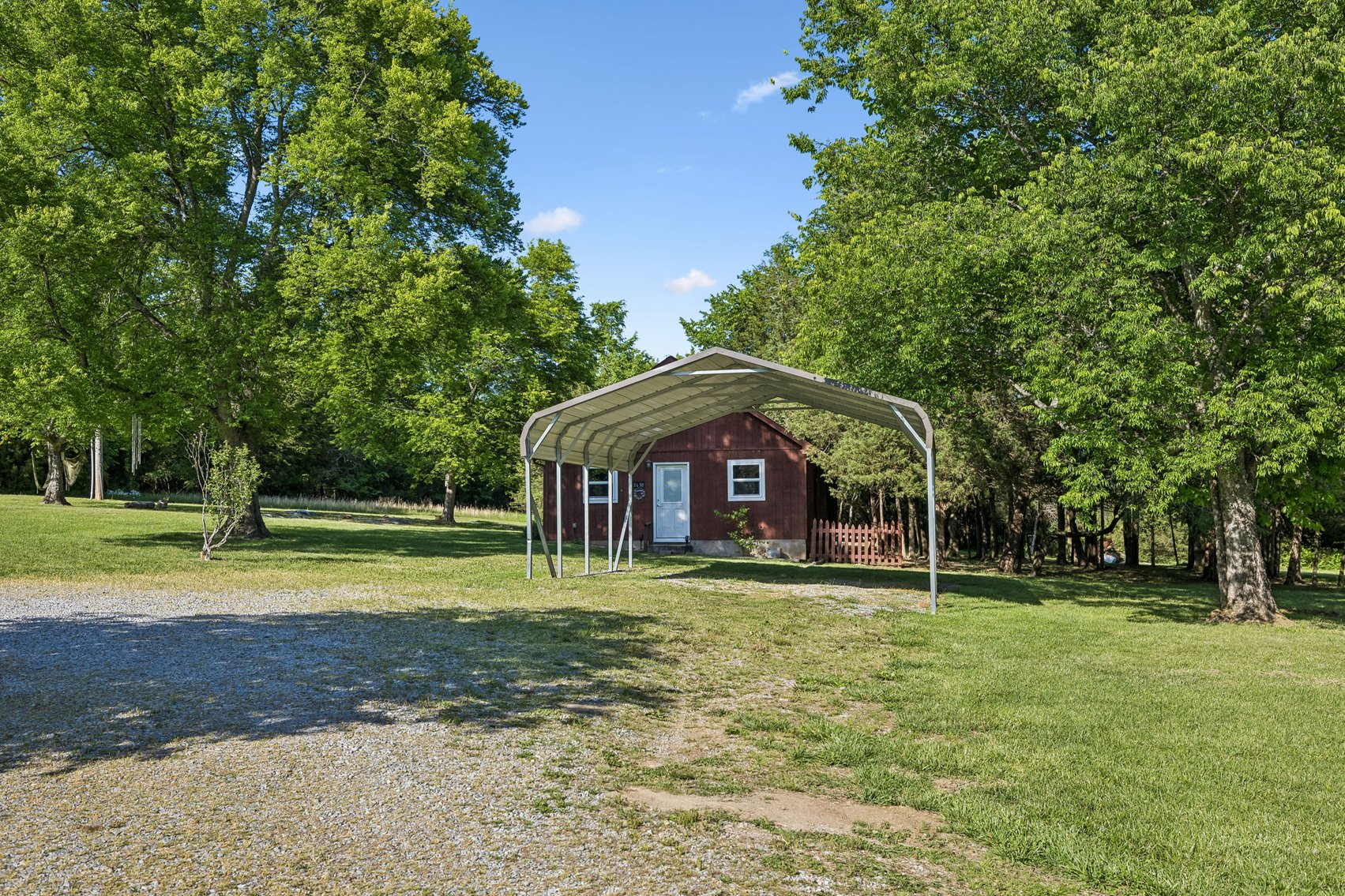 Image for 1650 Dickens Hill Road, Bradyville