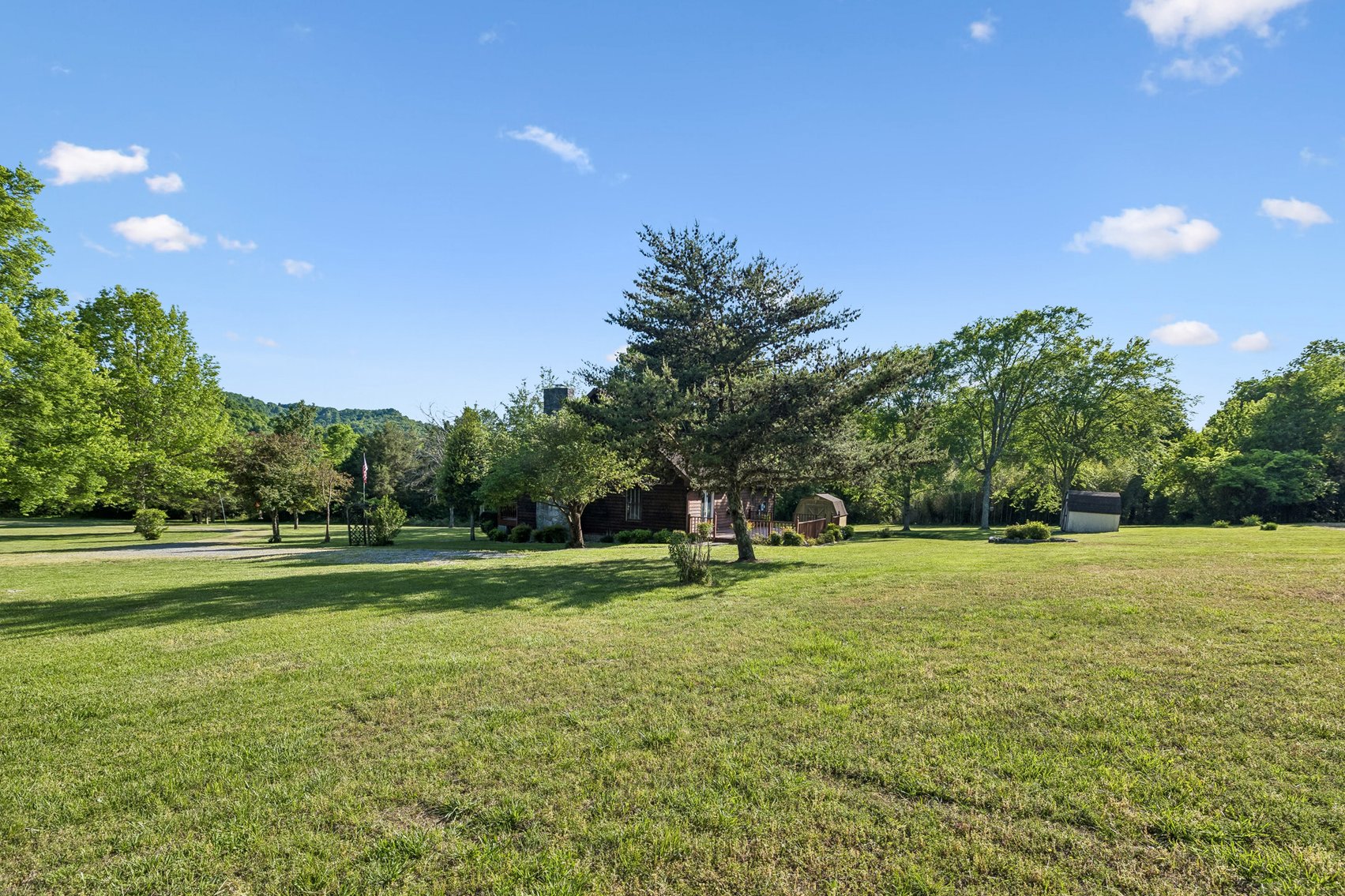 Image for 1650 Dickens Hill Road, Bradyville