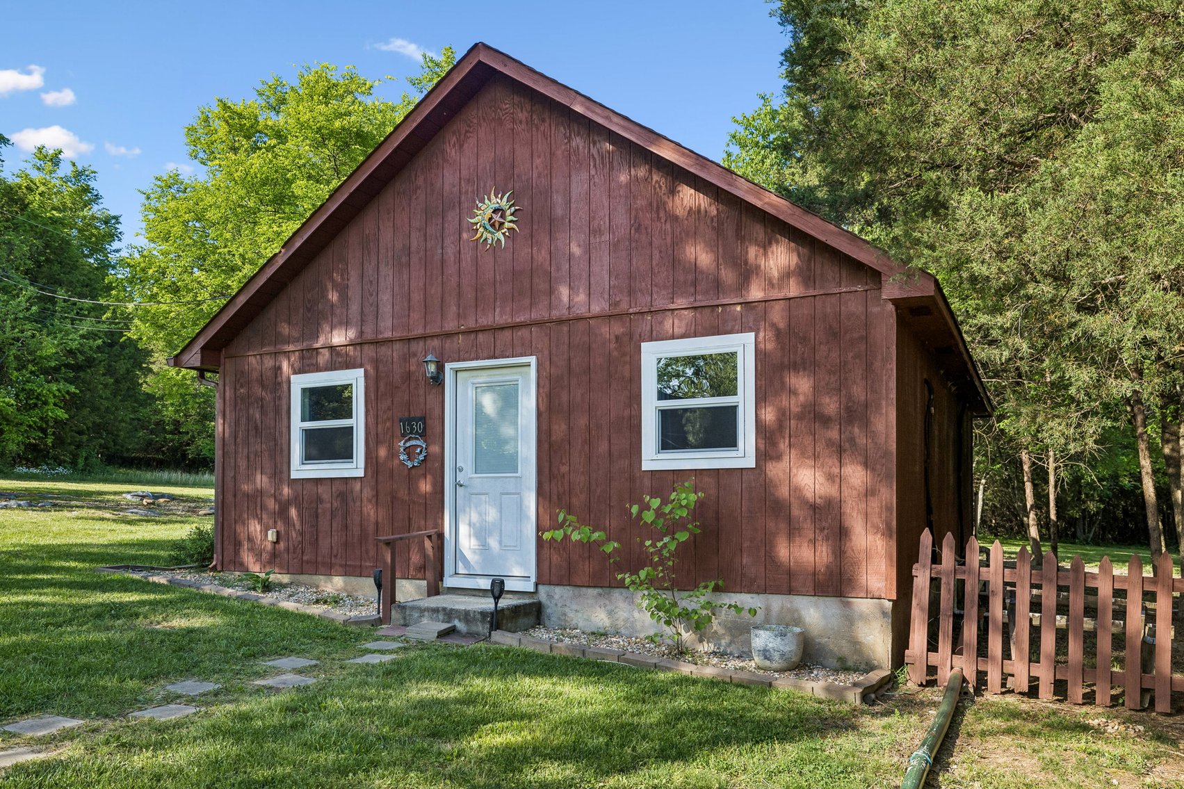 Image for 1650 Dickens Hill Road, Bradyville
