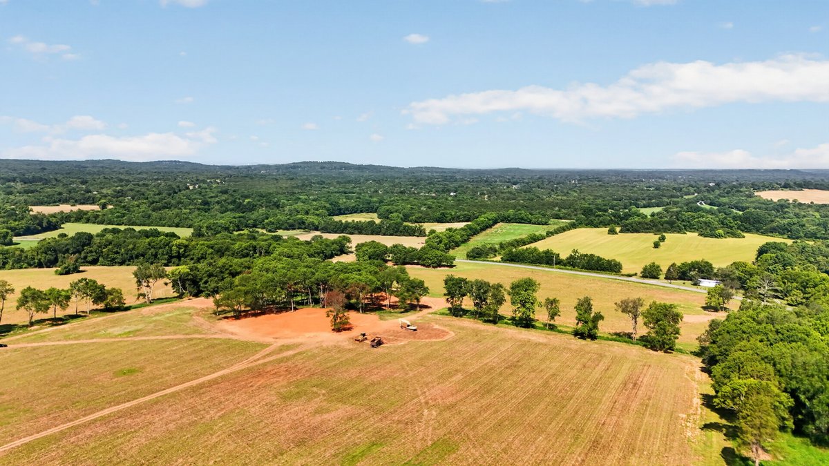 Image for Halls Hill Pike / Guy James Road, Murfreesboro