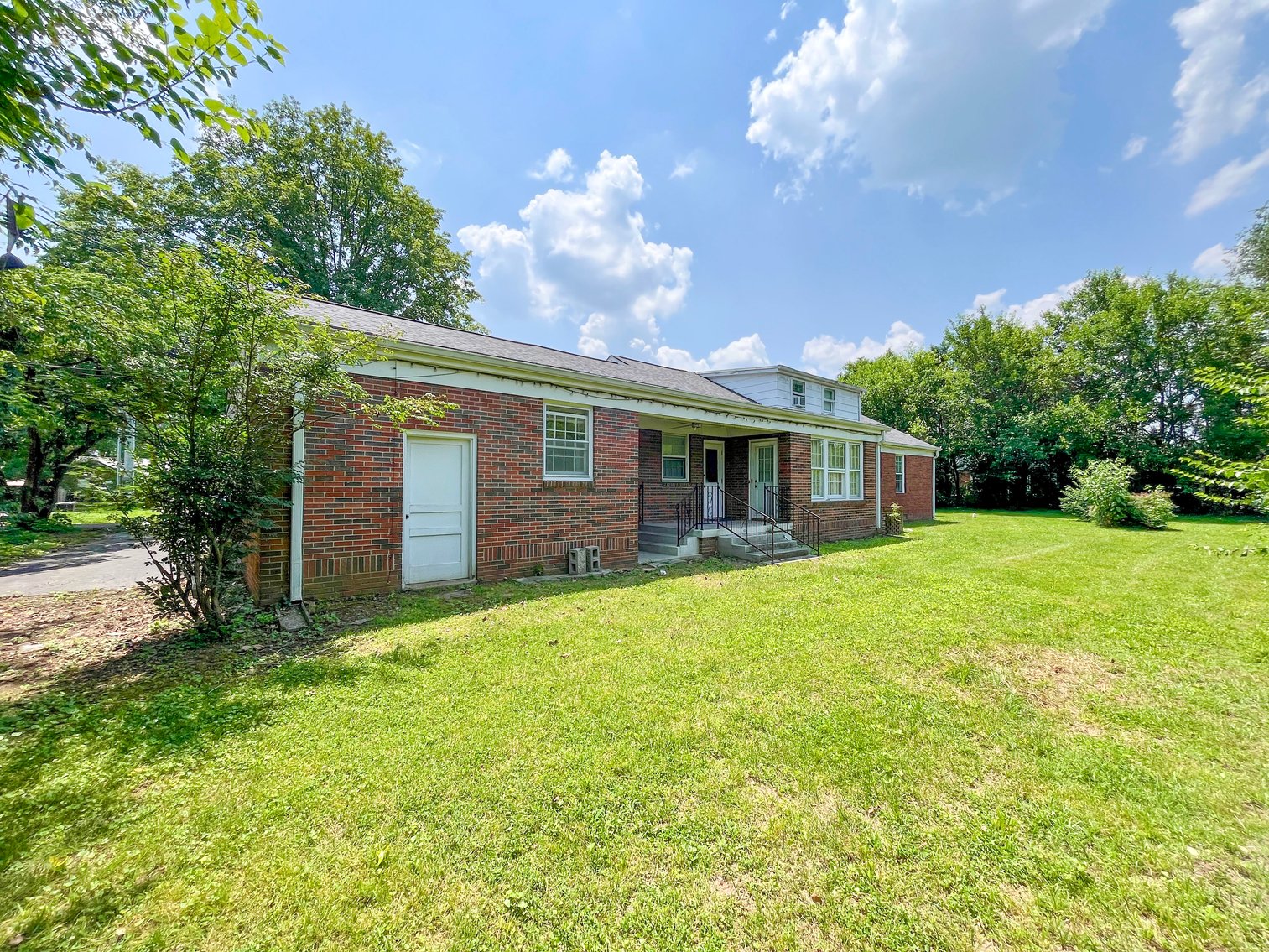 Image for 1125 E Clark Blvd, Murfreesboro