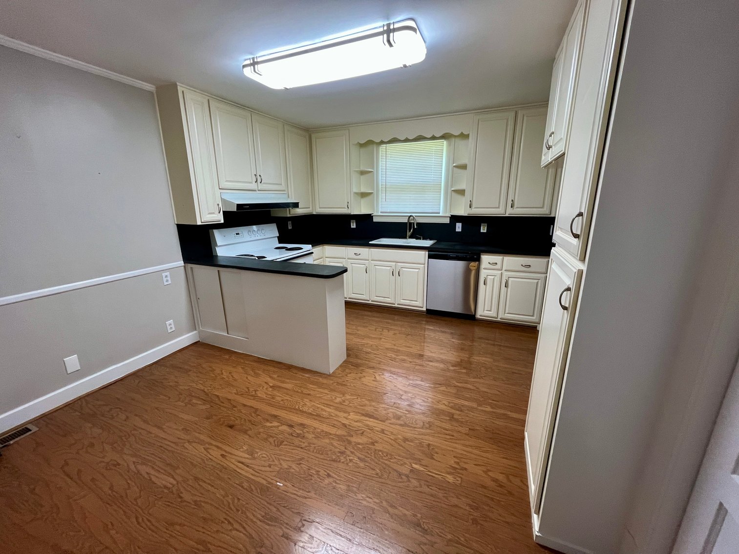 Image for 1125 E Clark Blvd, Murfreesboro