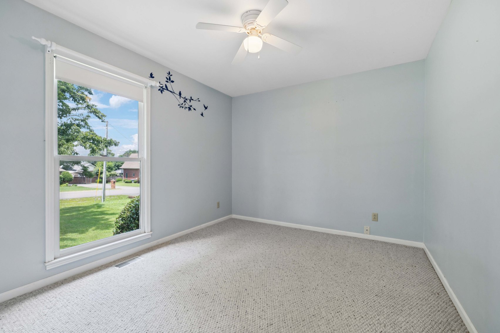 Image for 215 Primrose Lane, Lebanon