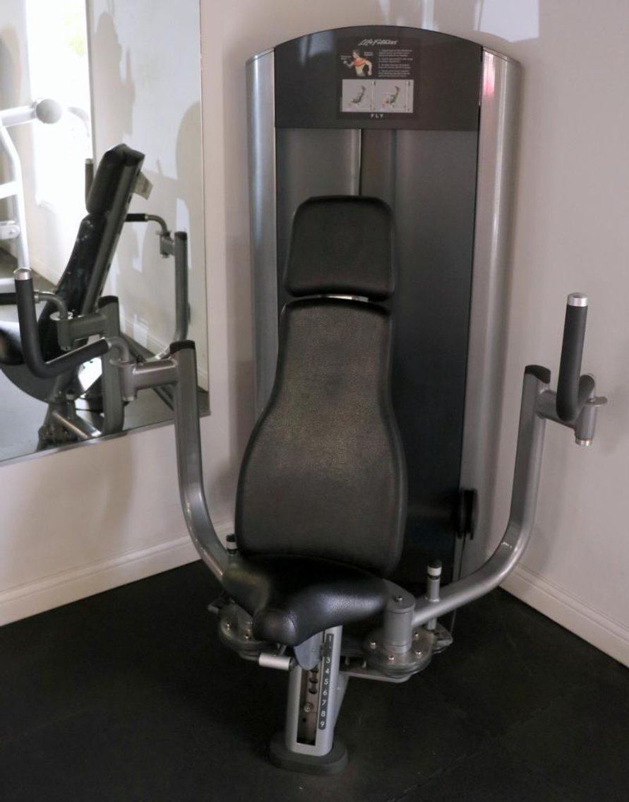 Image for Tropical Oasis Salon & Fitness Auction