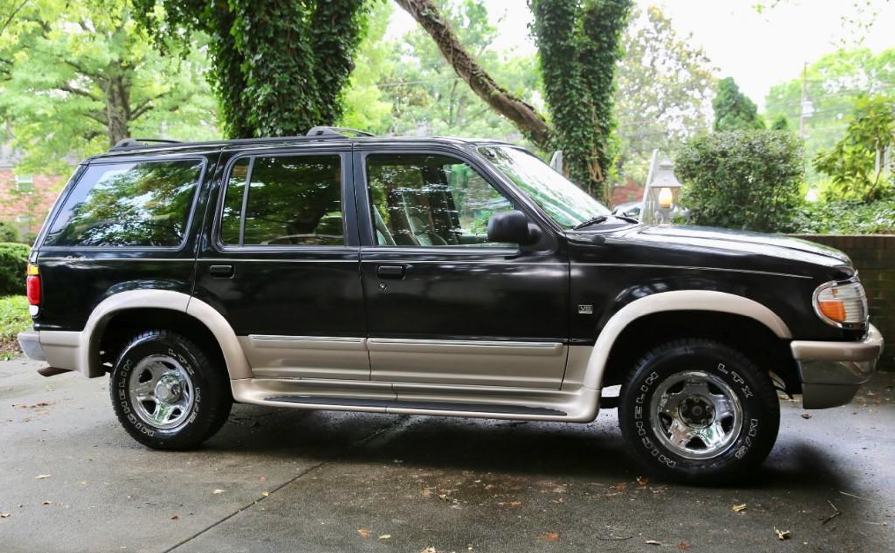 Image for Absolute Personal Property Auction in St. Matthews