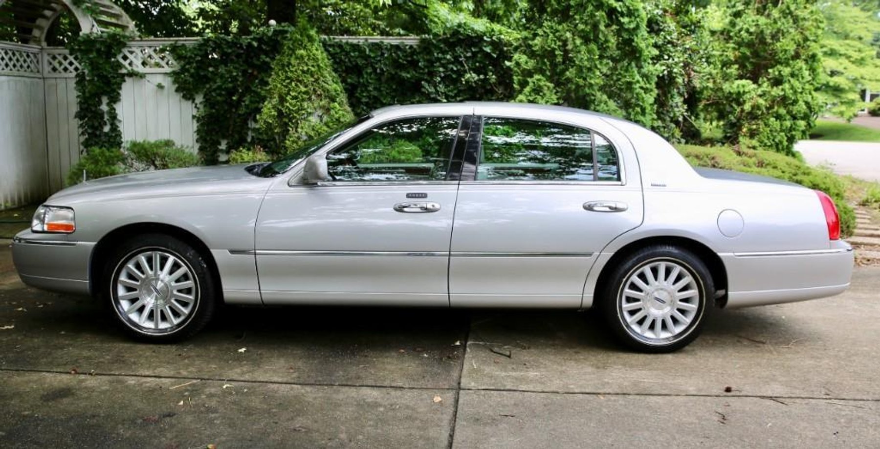 Image for Absolute Personal Property Auction in St. Matthews