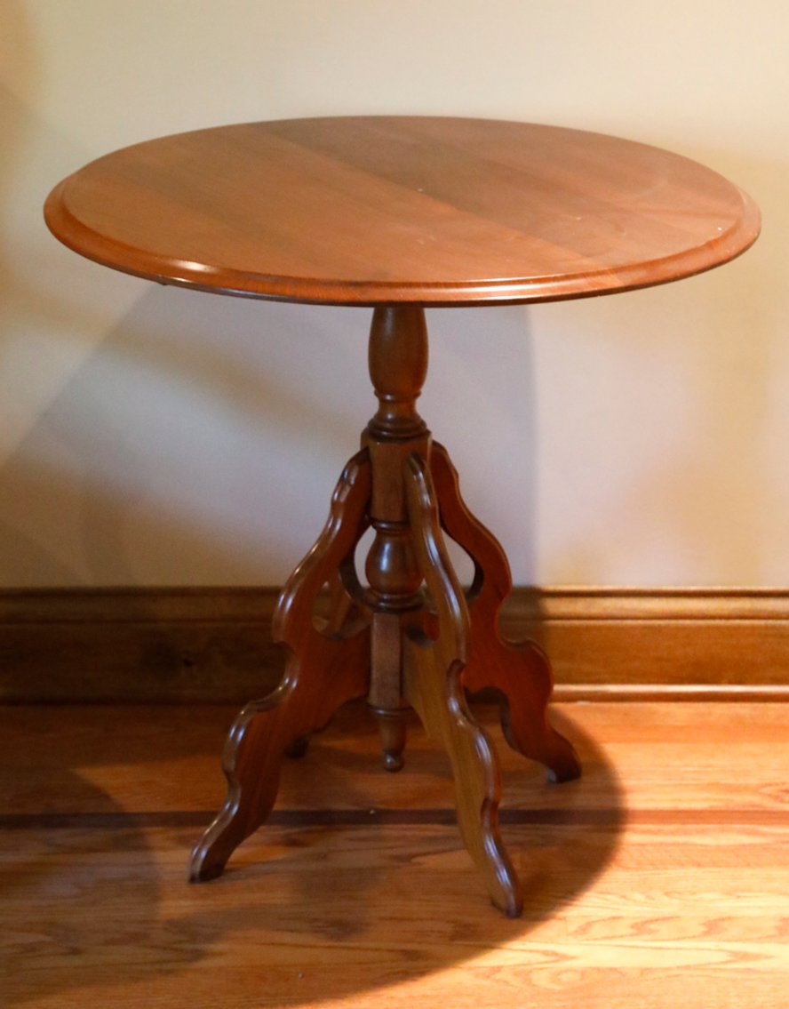 Image for Classic Downsizing Auction in Houston Acres